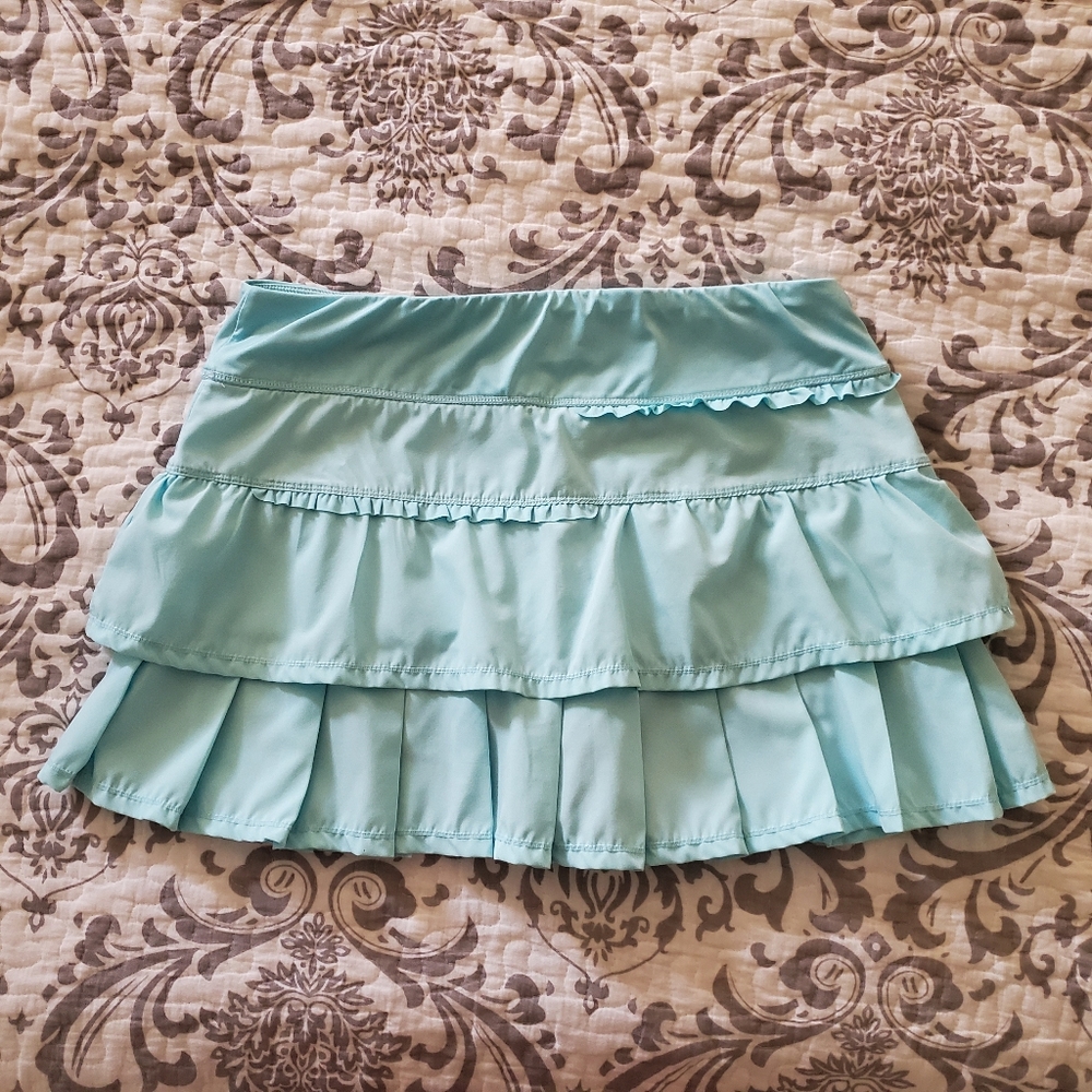 Layer 8 Blue Ruffle Skort Size Medium